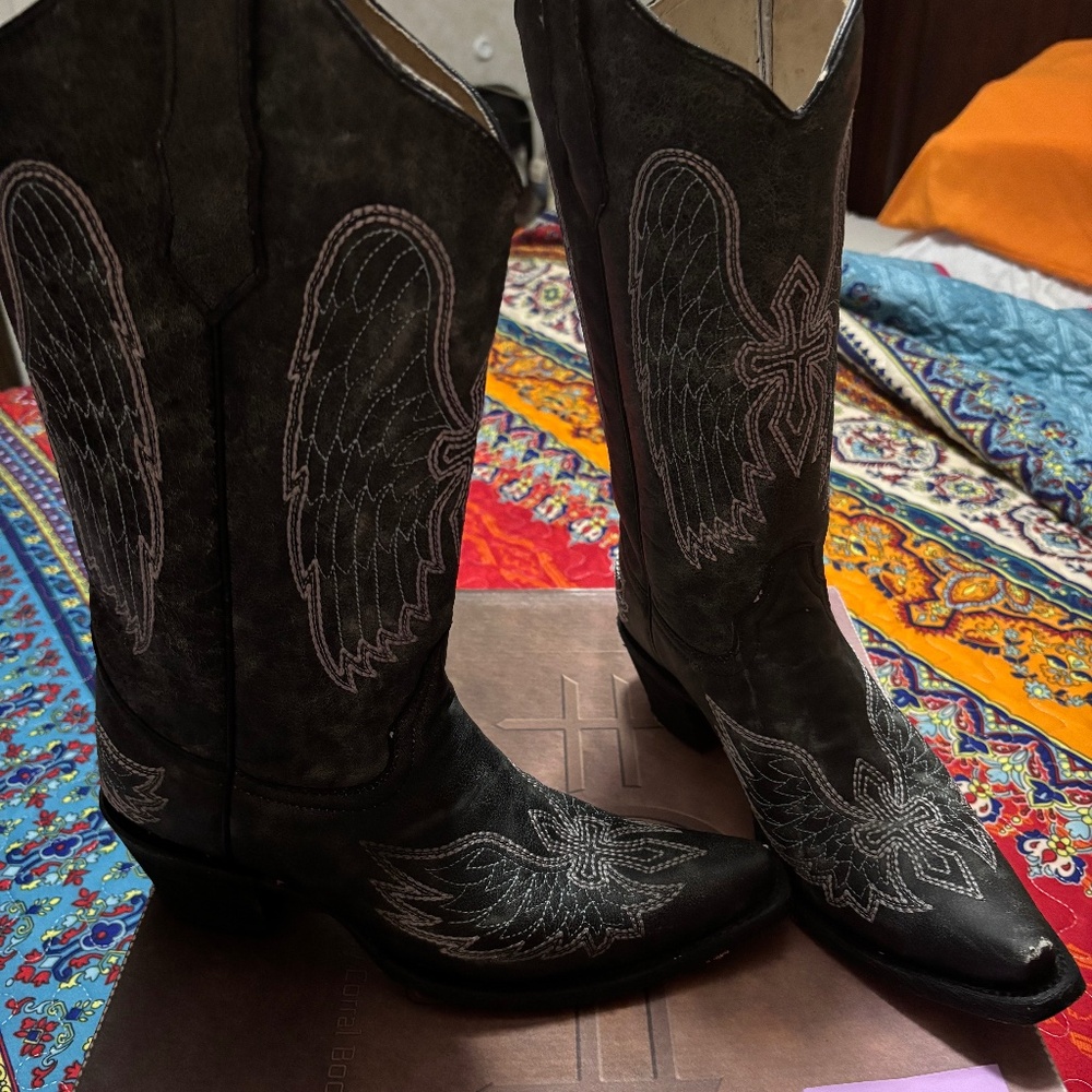 Ladies Cowboy Boots